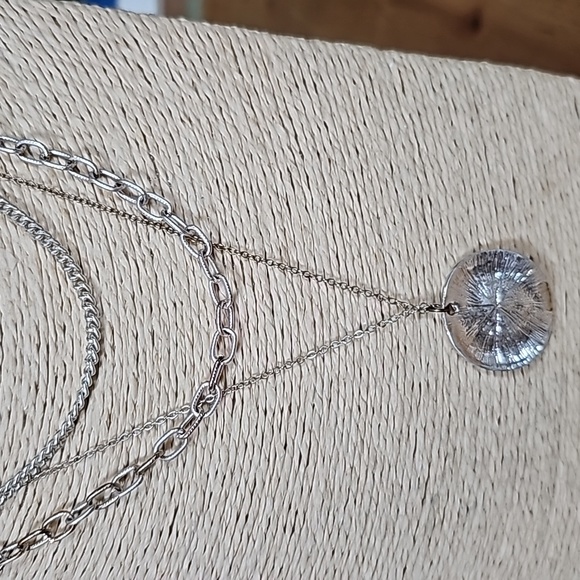 Triple Necklace  Beautiful 😍 - Picture 3 of 7